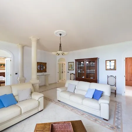 La Ripostiera By Barbarhouse Villa Castro  Exterior photo