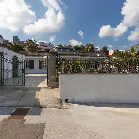 La Ripostiera By Barbarhouse Villa Castro  Exterior photo
